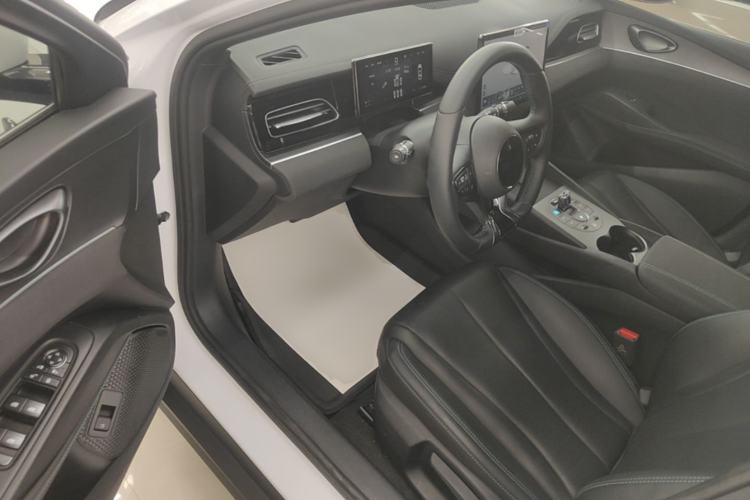 Used BYD Seal 06 New Energy 2025 DM-i Smart Drive 80KM Luxury Model Driver Seat