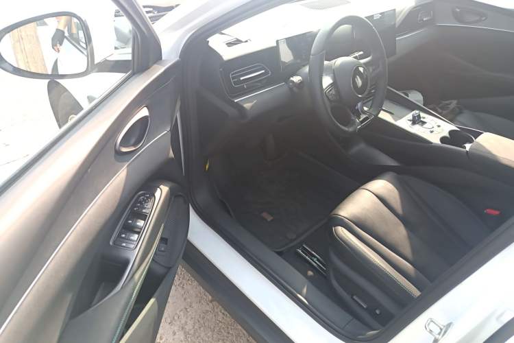 Used BYD Seal 06 New Energy 2025 DM-i Smart Drive 120KM Deluxe Model Driver Seat