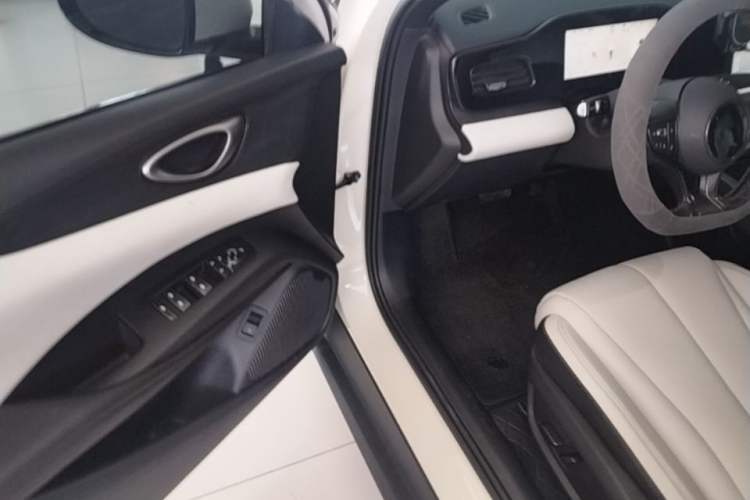 Used BYD Seal 06 New Energy 2025 EV 470KM Prestige Edition Driver Seat