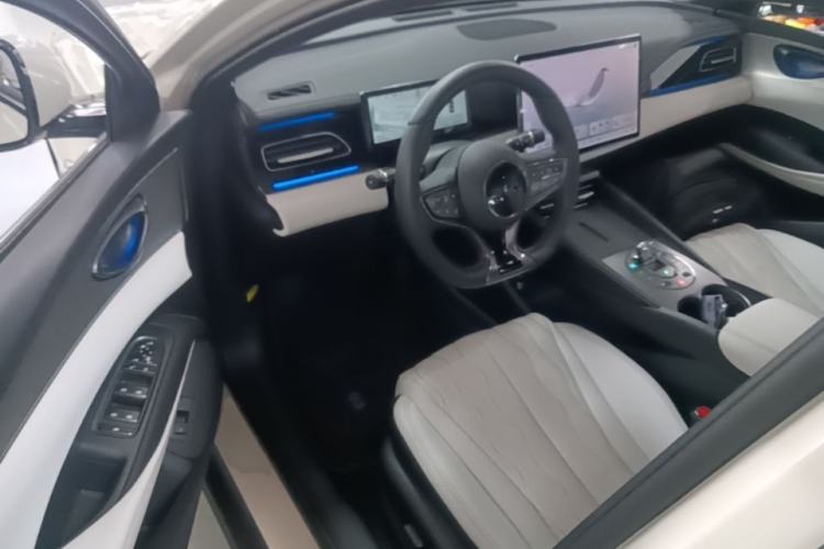 Used BYD Seal 06 New Energy 2025 DM-i Intelligent Drive 120KM Flagship Model Driver Seat