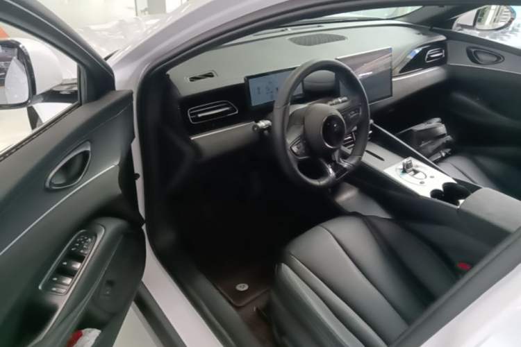 Used BYD Seal 06 New Energy 2025 DM-i Smart Drive 80KM Prestige Model Driver Seat