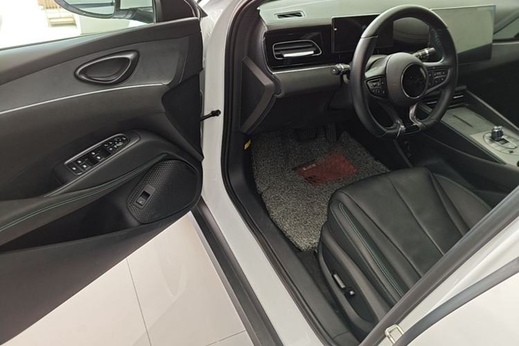 Used BYD Seal 06 New Energy 2025 DM-i Smart Drive 120KM Deluxe Model Driver Seat