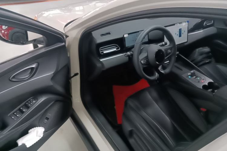 Used BYD Seal 06 New Energy 2025 DM-i Smart Drive 80KM Luxury Model Driver Seat