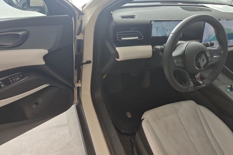 Used BYD Seal 06 New Energy 2025 DM-i Smart Drive 120KM Deluxe Model Driver Seat