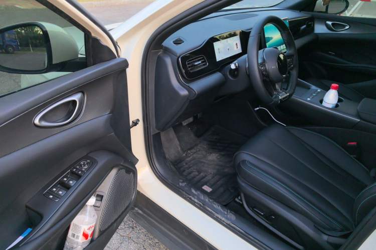 Used BYD Seal 06 New Energy 2025 EV 545KM Premium Edition Driver Seat