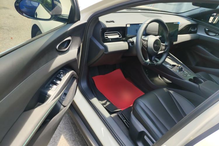 Used BYD Seal 06 New Energy 2025 DM-i Smart Drive 80KM Luxury Model Driver Seat