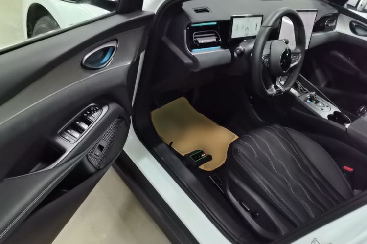 Used BYD Seal 06 New Energy 2025 DM-i Intelligent Drive 120KM Flagship Model Driver Seat