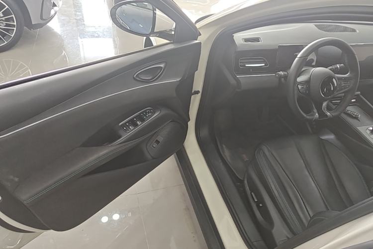 Used BYD Seal 06 New Energy 2025 DM-i Smart Drive 120KM Deluxe Model Driver Seat