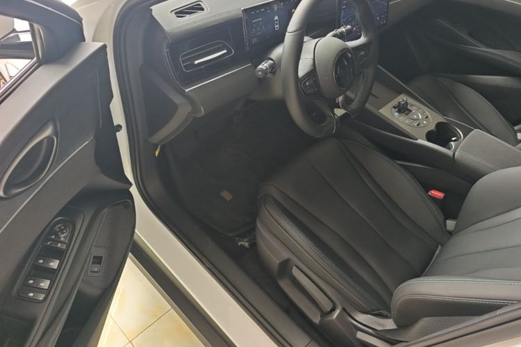 Used BYD Seal 06 New Energy 2025 DM-i Smart Drive 80KM Luxury Model Driver Seat