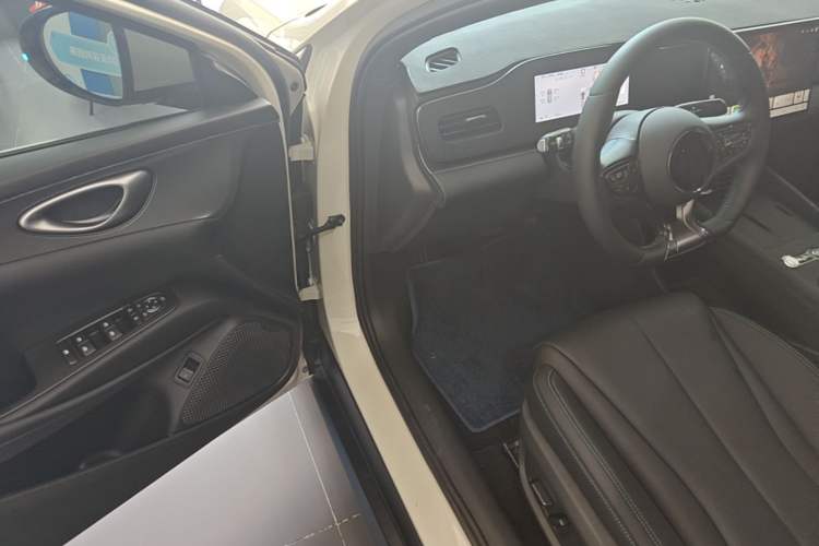 Used BYD Seal 06 New Energy 2025 EV 545KM Premium Edition Driver Seat