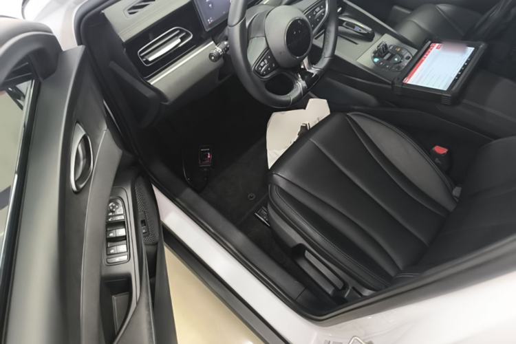 Used BYD Seal 06 New Energy 2025 DM-i Smart Drive 80KM Luxury Model Driver Seat