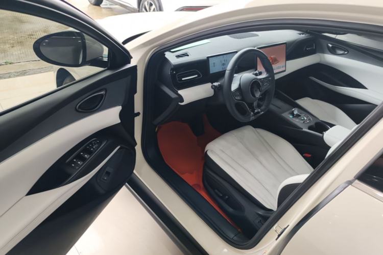 Used BYD Seal 06 New Energy 2025 DM-i Smart Drive 120KM Deluxe Model Driver Seat