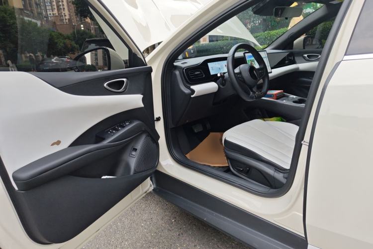 Used BYD Seal 06 New Energy 2025 EV 470KM Prestige Edition Driver Seat