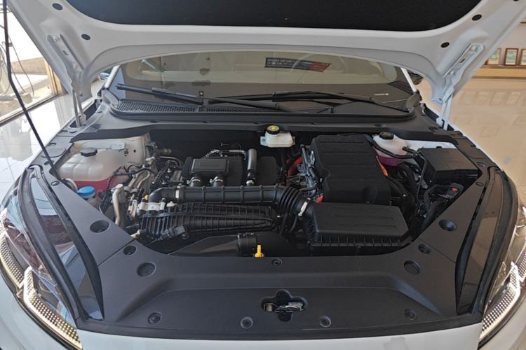 Used BYD Seal 06 New Energy 2025 DM-i Smart Drive 120KM Deluxe Model Engine Bay