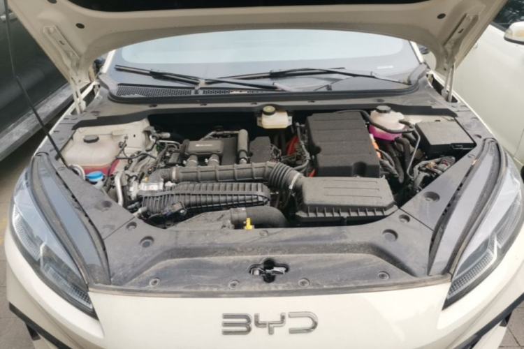 Used BYD Seal 06 New Energy 2025 DM-i Smart Drive 120KM Deluxe Model Engine Bay