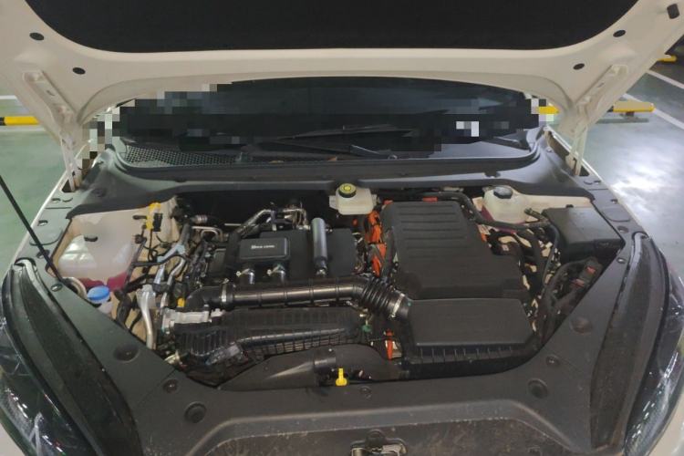Used BYD Seal 06 New Energy 2025 DM-i Smart Drive 80KM Luxury Model Engine Bay