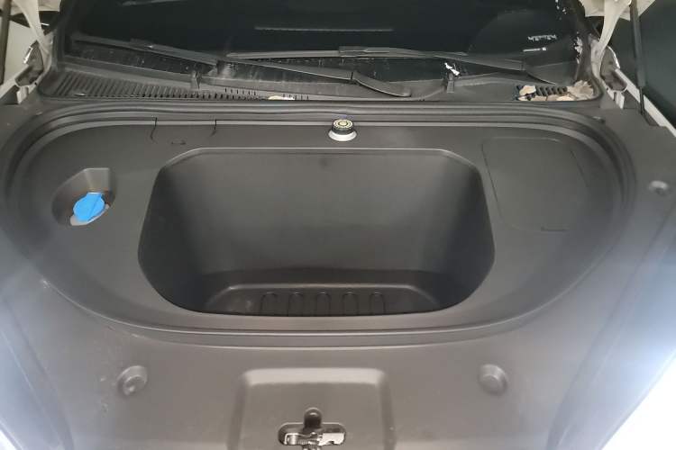 Used BYD Seal 06 New Energy 2025 EV 545KM Premium Edition Engine Bay