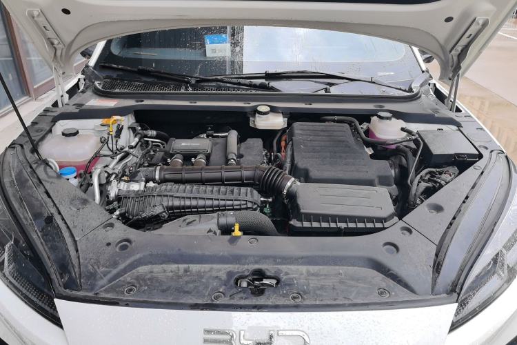 Used BYD Seal 06 New Energy 2025 DM-i Smart Drive 80KM Luxury Model Engine Bay
