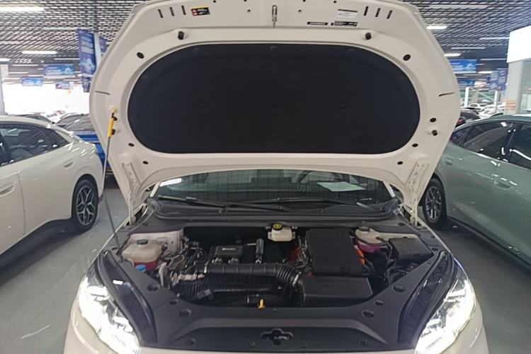 Used BYD Seal 06 New Energy 2025 DM-i Smart Drive 120KM Deluxe Model Engine Bay