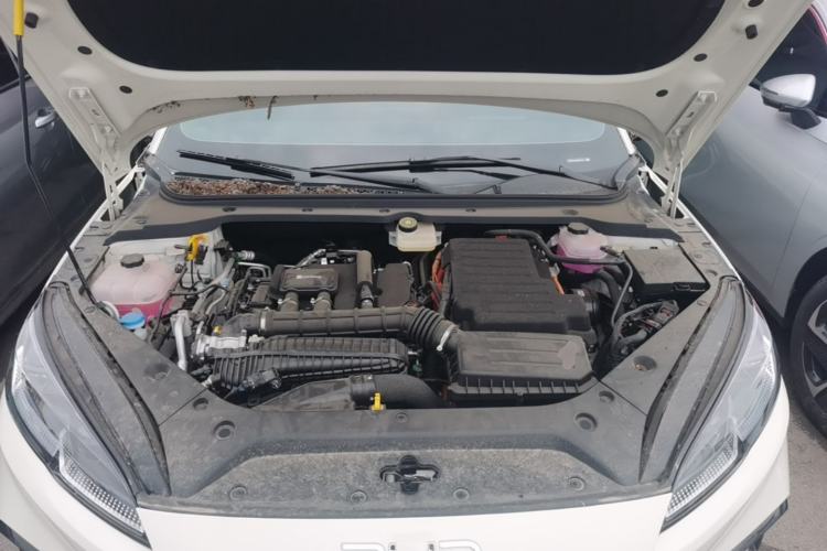 Used BYD Seal 06 New Energy 2025 DM-i Smart Drive 80KM Luxury Model Engine Bay