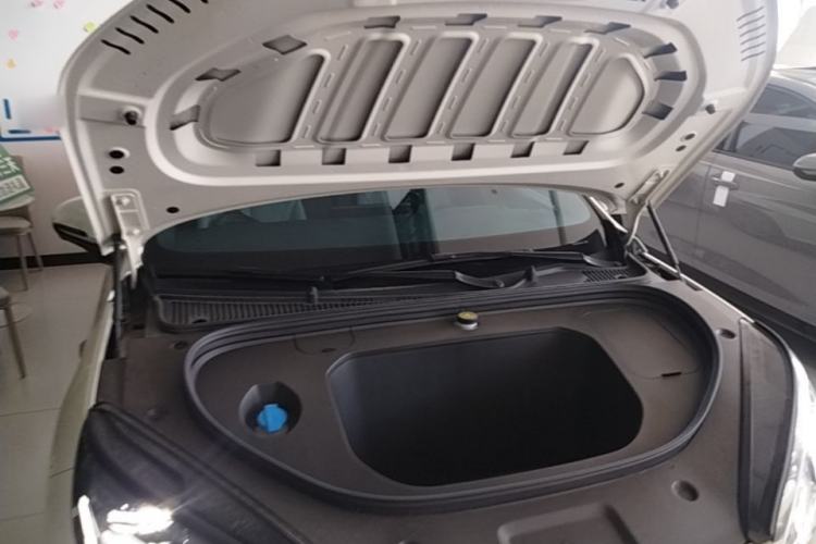 Used BYD Seal 06 New Energy 2025 EV 470KM Prestige Edition Engine Bay