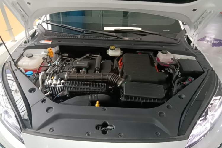 Used BYD Seal 06 New Energy 2025 DM-i Smart Drive 80KM Prestige Model Engine Bay