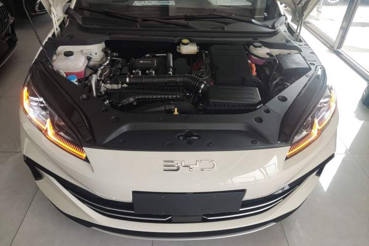 Used BYD Seal 06 New Energy 2025 DM-i Smart Drive 120KM Prestige Model Engine Bay