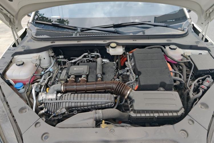 Used BYD Seal 06 New Energy 2025 DM-i Smart Drive 120KM Prestige Model Engine Bay