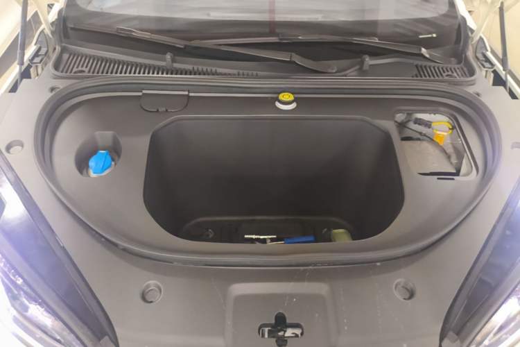 Used BYD Seal 06 New Energy 2025 EV 470KM Prestige Edition Engine Bay