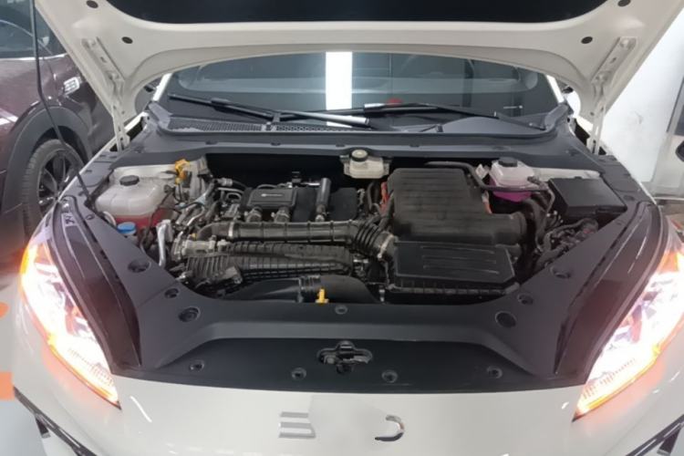 Used BYD Seal 06 New Energy 2025 DM-i Smart Drive 80KM Luxury Model Engine Bay