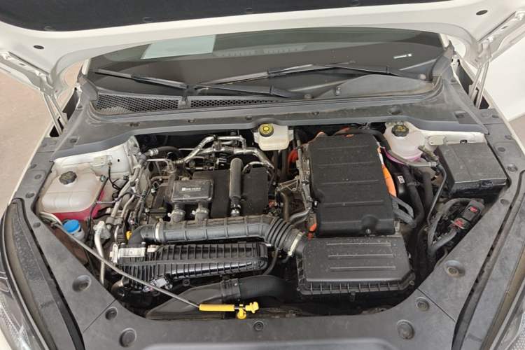 Used BYD Seal 06 New Energy 2025 DM-i Smart Drive 120KM Deluxe Model Engine Bay