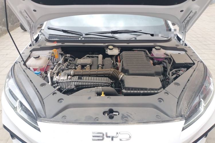 Used BYD Seal 06 New Energy 2025 DM-i Smart Drive 80KM Luxury Model Engine Bay