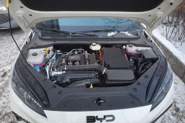 Used BYD Seal 06 New Energy 2025 DM-i Smart Drive 80KM Luxury Model Engine Bay