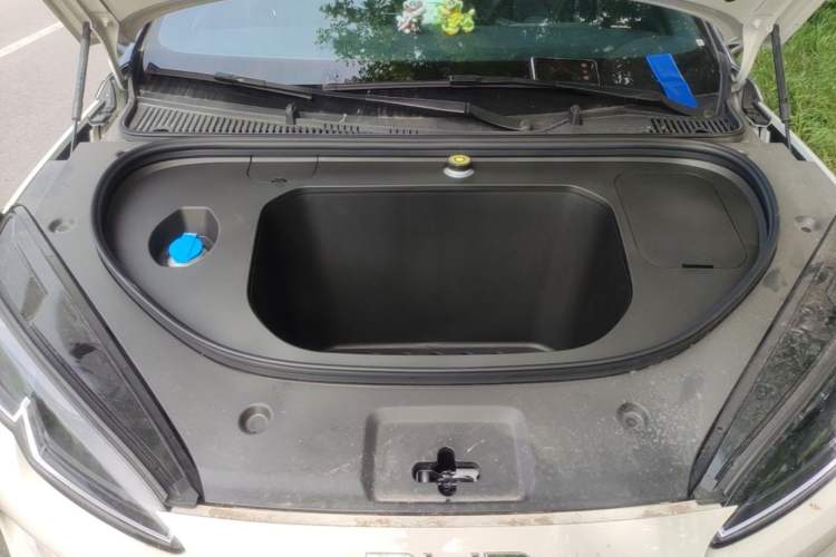 Used BYD Seal 06 New Energy 2025 EV 545KM Premium Edition Engine Bay