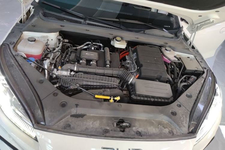 Used BYD Seal 06 New Energy 2025 DM-i Smart Drive 120KM Deluxe Model Engine Bay