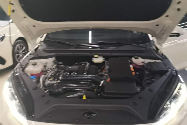 Used BYD Seal 06 New Energy 2025 DM-i Smart Drive 120KM Deluxe Model Engine Bay