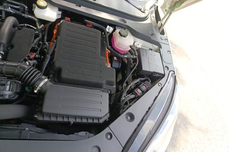 Used BYD Seal 06 New Energy 2025 DM-i Smart Drive 80KM Luxury Model Engine Bay Left