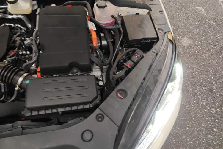 Used BYD Seal 06 New Energy 2025 DM-i Smart Drive 120KM Prestige Model Engine Bay Left