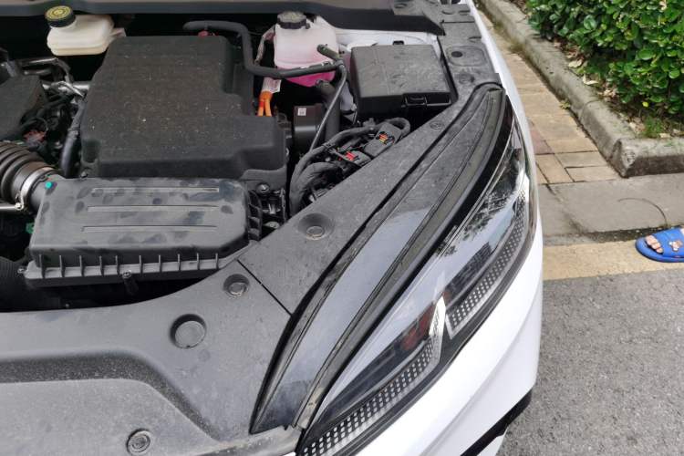 Used BYD Seal 06 New Energy 2025 DM-i Smart Drive 80KM Luxury Model Engine Bay Left