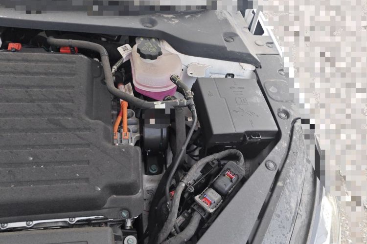 Used BYD Seal 06 New Energy 2025 DM-i Smart Drive 80KM Luxury Model Engine Bay Left