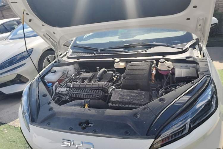 Used BYD Seal 06 New Energy 2025 DM-i Smart Drive 120KM Deluxe Model Engine Bay