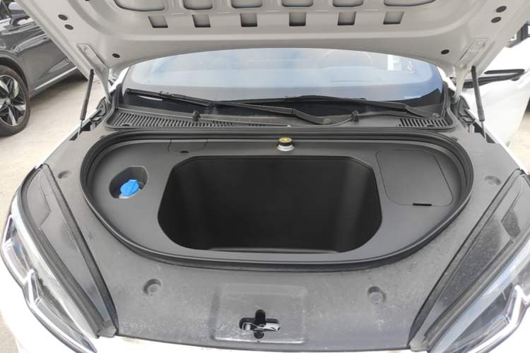 Used BYD Seal 06 New Energy 2025 EV 545KM Flagship Edition Engine Bay