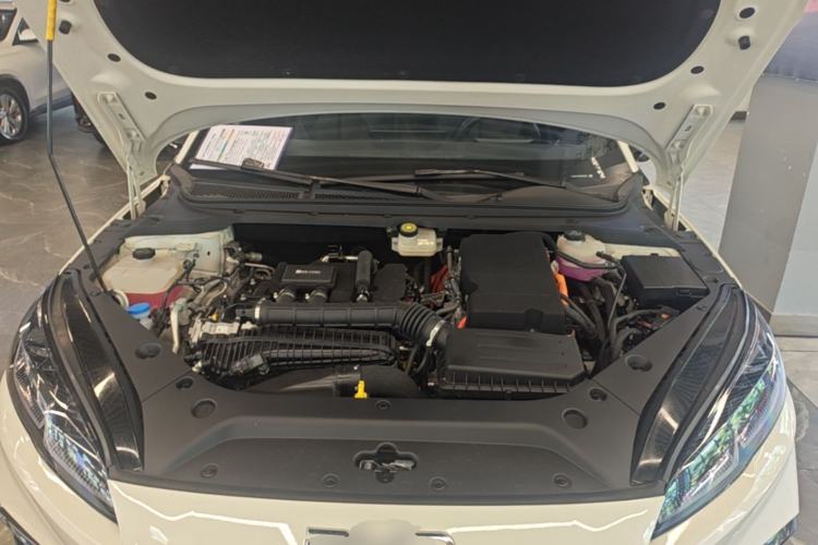 Used BYD Seal 06 New Energy 2025 DM-i Smart Drive 120KM Deluxe Model Engine Bay