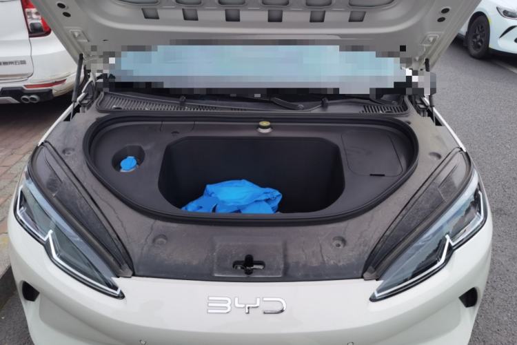 Used BYD Seal 06 New Energy 2025 EV 545KM Premium Edition Engine Bay