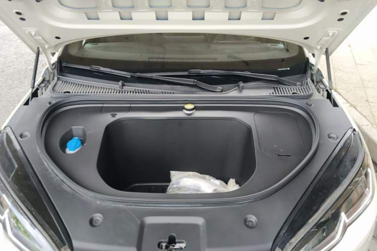Used BYD Seal 06 New Energy 2025 EV 470KM Prestige Edition Engine Bay