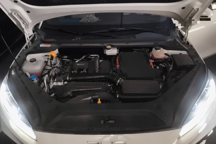 Used BYD Seal 06 New Energy 2025 DM-i Smart Drive 80KM Luxury Model Engine Bay