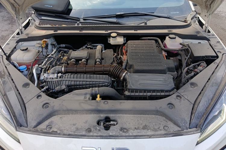 Used BYD Seal 06 New Energy 2025 DM-i Smart Drive 80KM Luxury Model Engine Bay