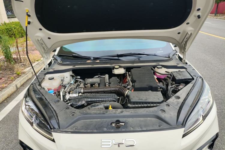 Used BYD Seal 06 New Energy 2025 DM-i Smart Drive 120KM Prestige Model Engine Bay