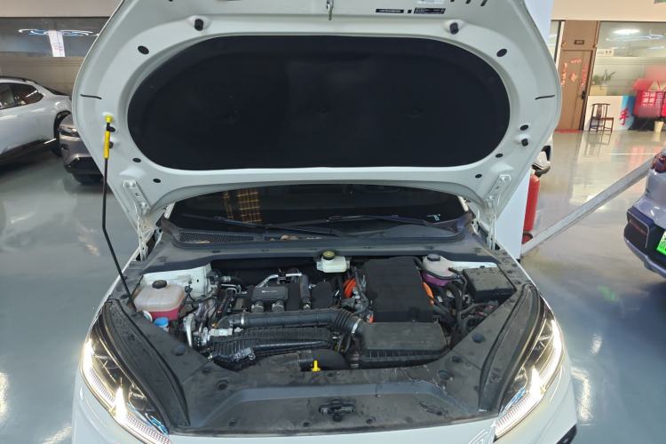 Used BYD Seal 06 New Energy 2025 DM-i Smart Drive 120KM Deluxe Model Engine Bay