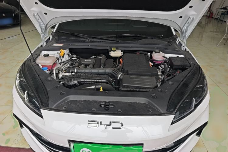 Used BYD Seal 06 New Energy 2025 DM-i Smart Drive 80KM Luxury Model Engine Bay